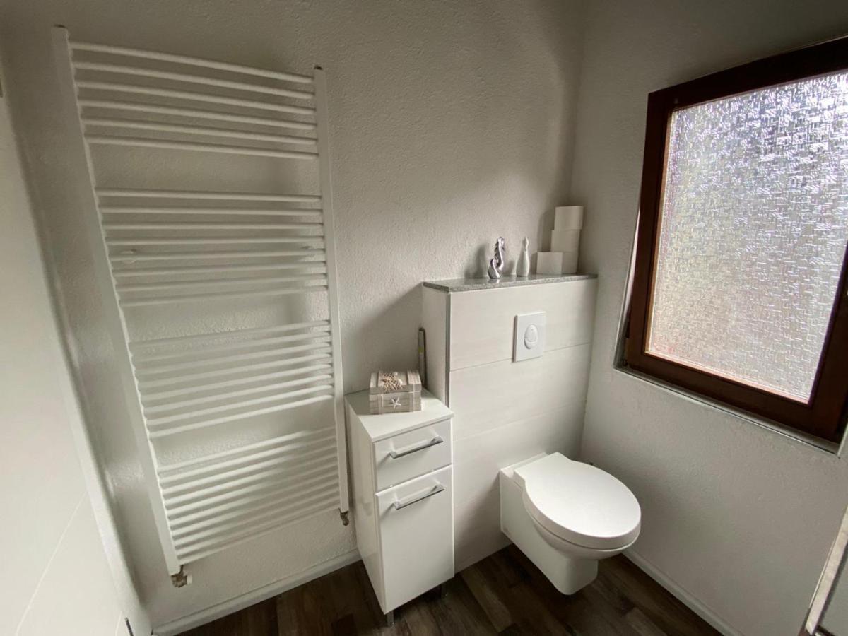 Schoene Ferienwohnung Burgruine Fachwerkhaus บาคาราค ภายนอก รูปภาพ