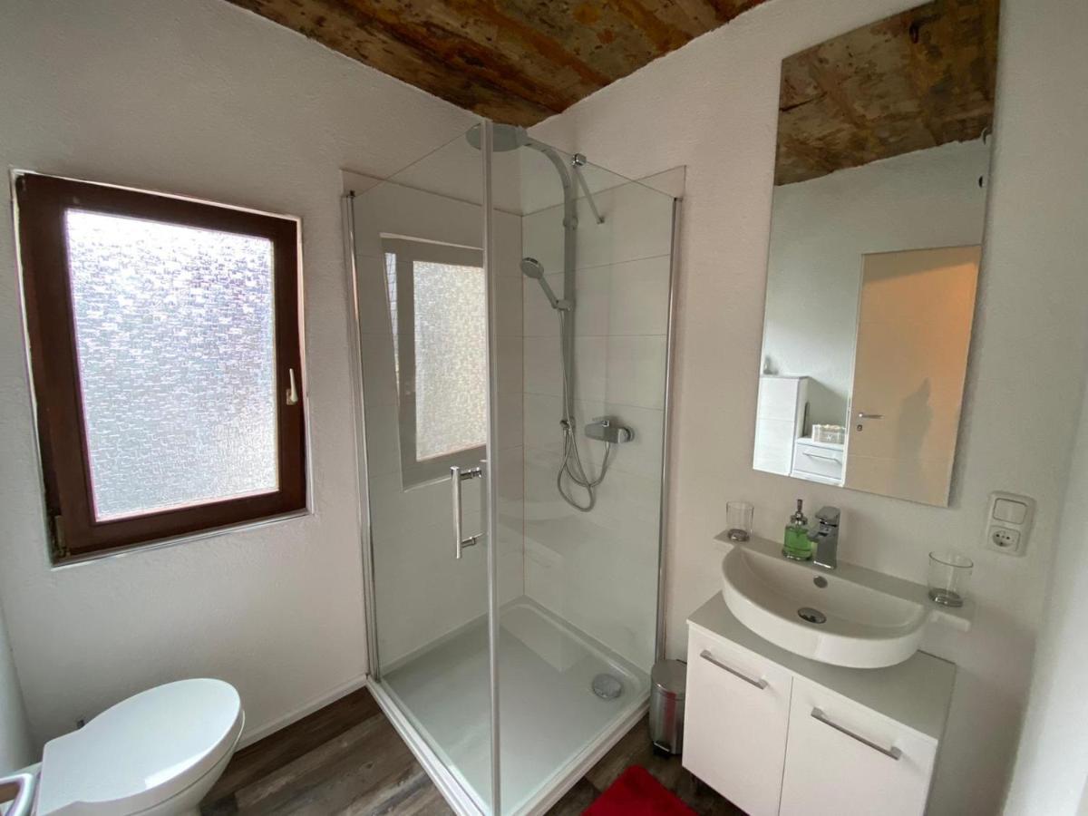 Schoene Ferienwohnung Burgruine Fachwerkhaus บาคาราค ภายนอก รูปภาพ